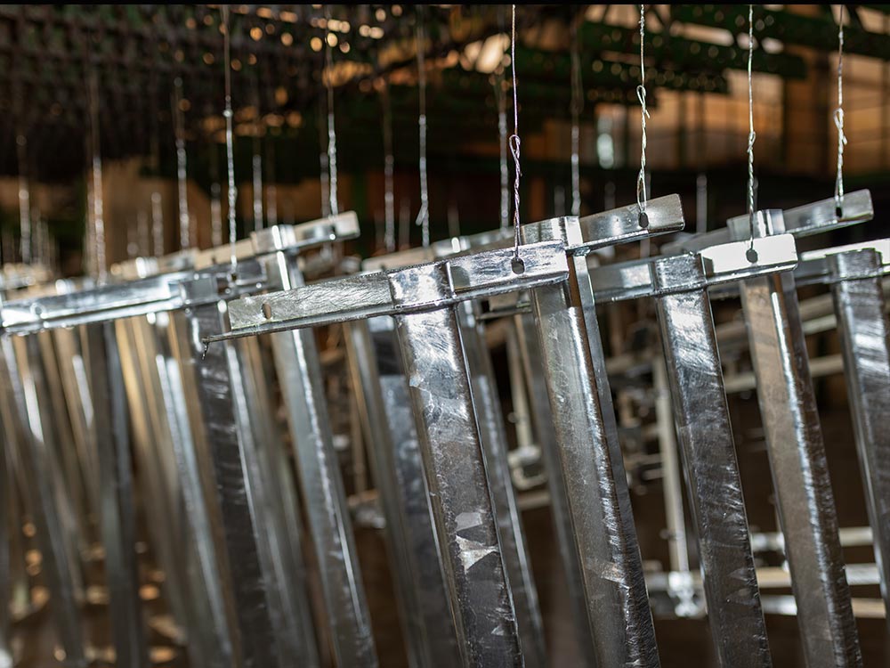 hot-dip-galvanizing-surface-finishing
